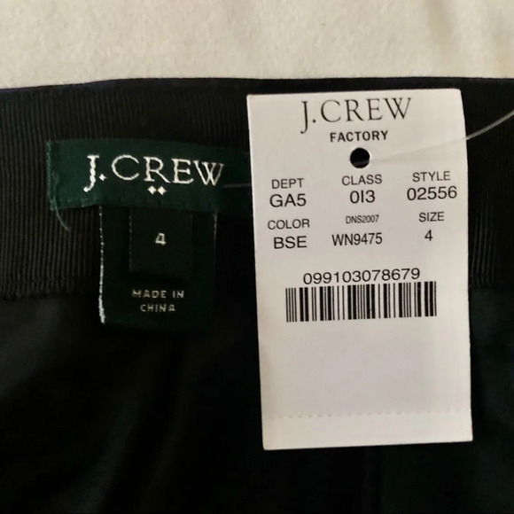 NWT J Crew Factory Pleated Skirt. Size 4 - Picture 5 of 7